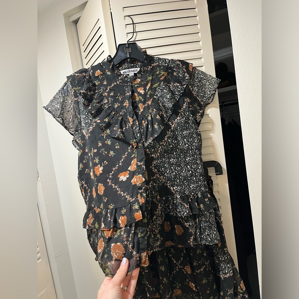 WALTER BAKER skirt set size Small
